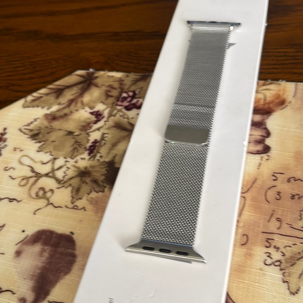 Apple band